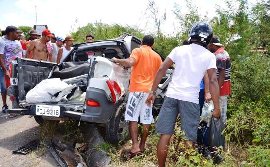 acidente na br 116 norte - serrinha -2