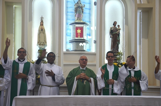 Igreja de Santaluzia. foto: Teones Araújo.