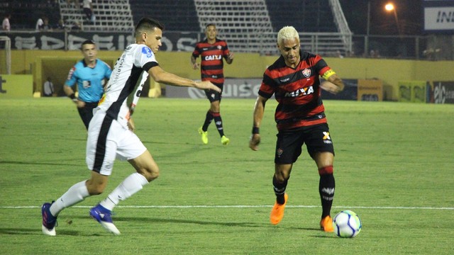 Série B: Vitória cai mais duas posições na tabela com os jogos