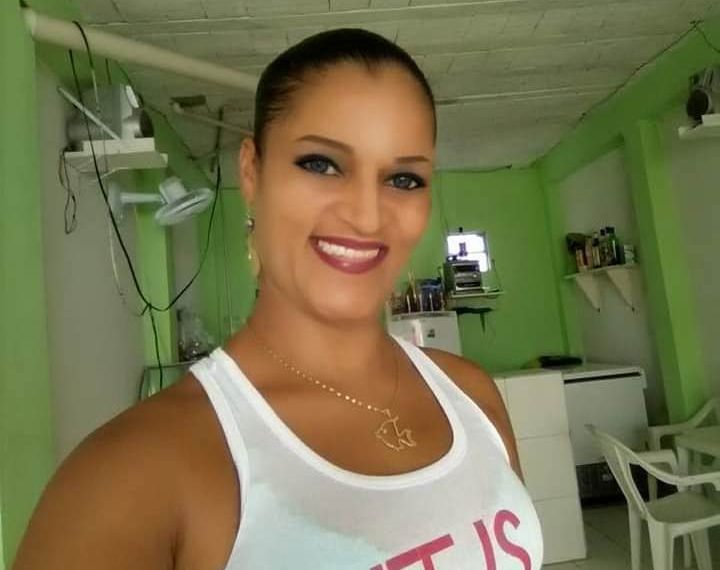 Mulher morre vítima de acidente de moto na BA 120