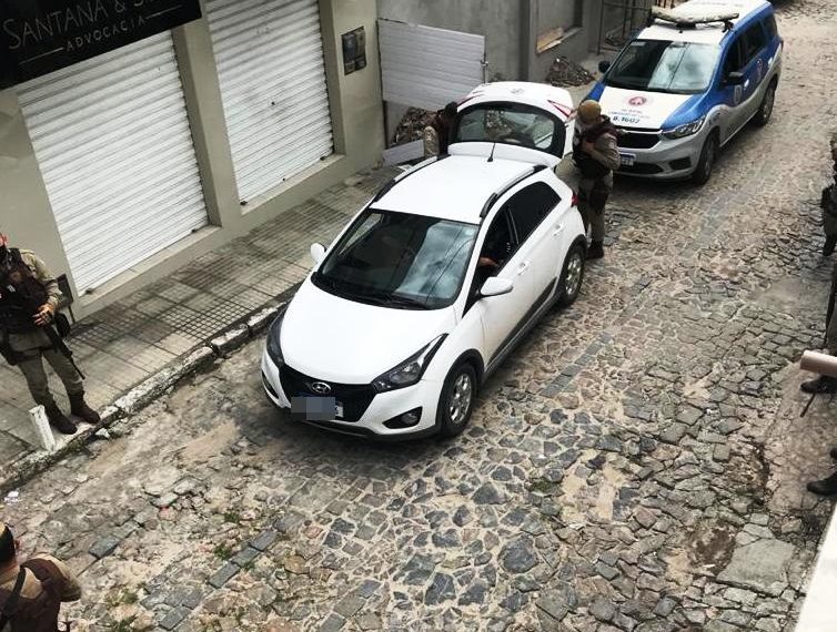 Policial militar é ferido durante operação de combate ao tráfico de drogas